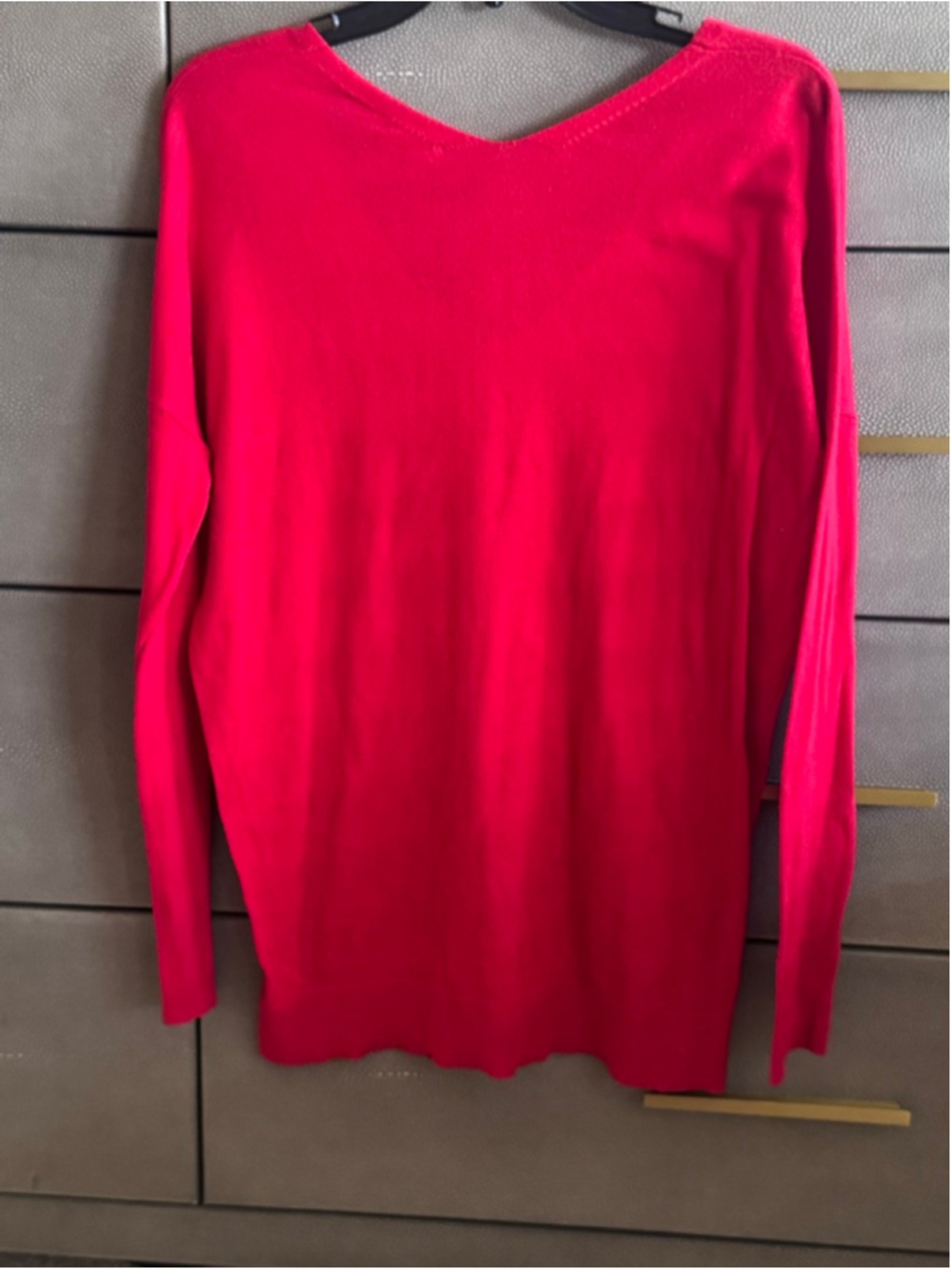 Express Red V-Neck Sweater Women's Medium - Picture 3 of 6